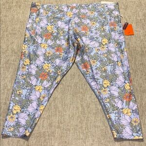 NWT 3X 7/8 leggings High Rise Freely lavender floral pockets